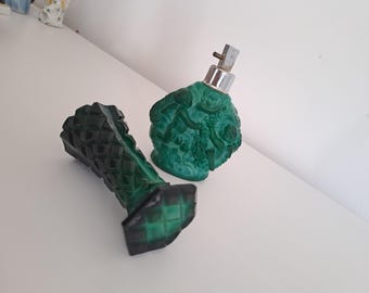 Gammal parfymhållare och en miniatyrvas antik parfymflaska antik doftflaska 1-2