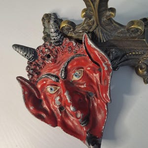 Wonderful metal devil head metal evil head vintage ashtray? Devil decoration 4