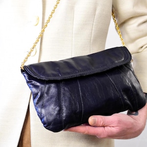Luxuriöse Italienische Umhängetasche | Dunkelblau Ledertasche | Vintage Geldbörsen | Italienische Taschen | Handtasche | Goldene Kette | Kupplung | Italien Design