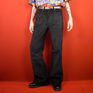 Italiaanse zwarte corduroy broek jaren 70: vintage broek met wijde pijpen en hoge taille