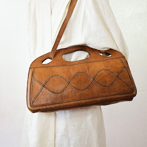 Bolso de hombro de piel italiana de los años 70 / Monedero vintage hecho a mano / Maestro Antonio / Cartera marrón escultural / Regalo para artistas o graduados