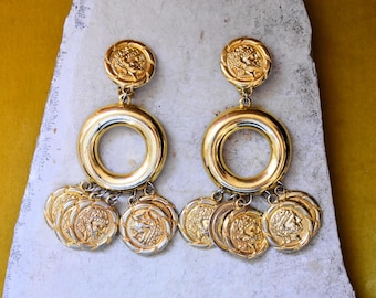 Orecchini vintage in oro con moneta di Cesare: clip barocche italiane