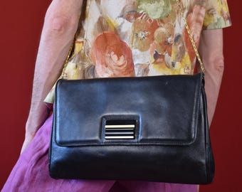 Bolso de hombro vintage de piel negra: bolso de noche minimalista de los años 90 con cadena dorada
