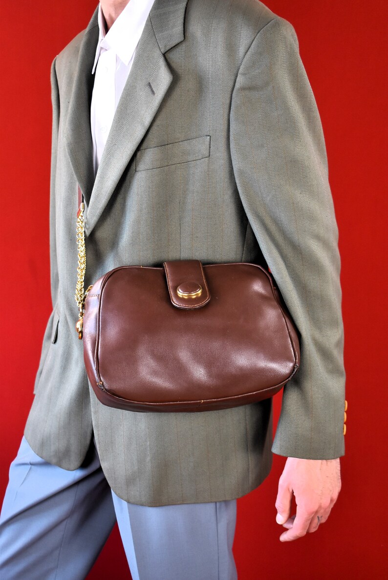 Vintage 80s Leather Shoulder Bag Golden Chain Crossbody Bag Made in France Messenger Bag Satchel Bag image 3