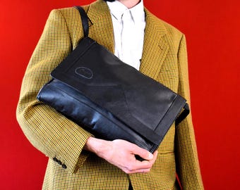 Bolso bandolera vintage de piel italiana de los años 90: maletín de negocios minimalista negro