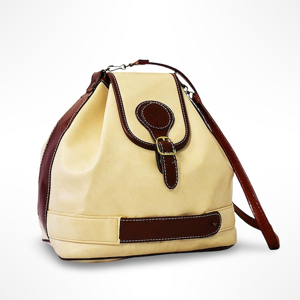 Włoska torebka na ramię w stylu vintage: kremowo-brązowa z lat 80., typu bucket crossbody