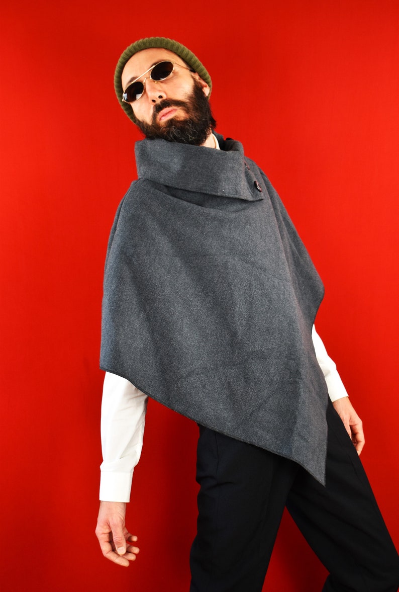 Italian Vintage Triangle Poncho Grey Boiled Wood Cape Minimal Nordic Style Ruana Capsule Wearing image 2