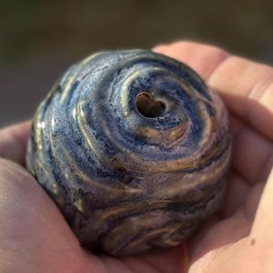 Finger labyrinth ball for meditation, stress relief and prayer-blue and grey