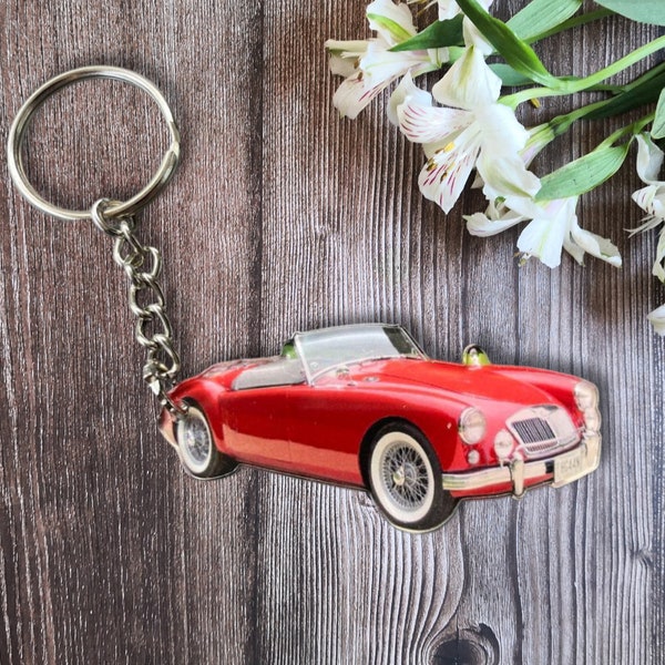 Porte-clés Voiture Ancienne MG MGA Roadster : L'Élégance Rétro cadeau idéal pour les animateurs de l'automobile vintage