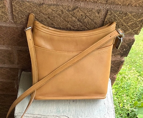 COACH Mambo Honey Golden Tan Camel Silver Vintage 1998 Y2K Bucket Leather Slim Small Shoulder Crossbody Bag Etsy