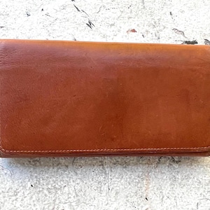 COACH Vintage 90s Combination Water Buffalo Leather Checkbook Trifold Cognac British Tan Cards Coin Purse Clutch Continental Wallet