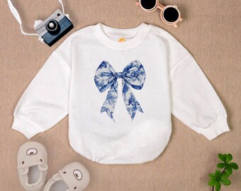 Toile Bow Romper Sweatshirt, Coquette Toile Baby Clothes, Coquette Bow Baby Outfit, Retro Trendy Newborn Clothes, Baby Bubble Romper