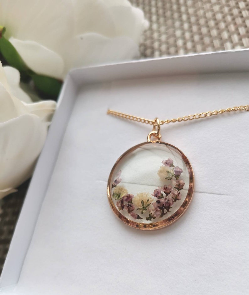 Unique Heather & Gypsophila Gold Pendant Round handmade with real pressed flowers image 2