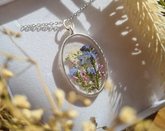 Delicate Wildflower Pendant Oval handmade with real pressed flowers