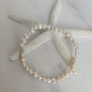 Freshwater pearl Bracelet, Stacking Bracelet, Elegant, Pearl Jewellery, Bridesmaid gift, Sterling Silver, Dainty, Holiday Jewellery