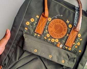 Personalisierte Haustier-Handstickerei, kundenspezifische Fjällräven Kanken-Rucksackstickerei, Ihr Katzenhund-Gedenkgeschenk, gestickter Kanken-Rucksack