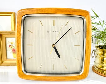 Vintage Seiko Wood Brass Corner Wall Clock 12
