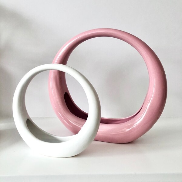 Vintage Ceramic Ring Vase, Retro 80s Loop Vase Circular Round Vases Pastel Pink & White Circle Hoop Succulent Planter Pots SOLD INDIVIDUALLY