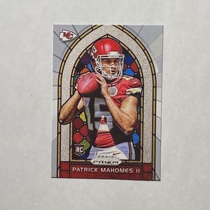 Patrick Mahomes rookie reprint card