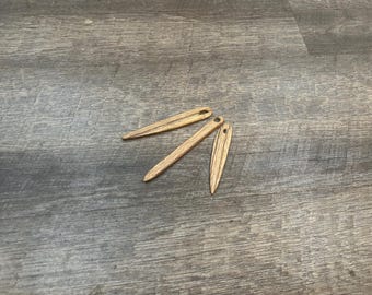 Nålbinding(nalbinding) or weaving needle, wooden hand-carved from storm felled beech