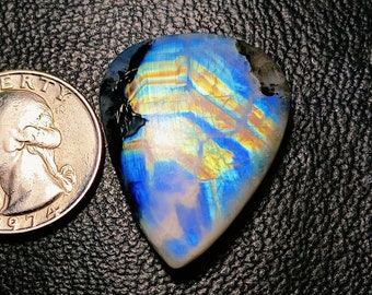 Rare Rainbow Moonstone Cabochon, Pear Shape Loose Gemstone, Natural Rainbow Moonstone, Jewelry Making Best Quality Gemstone !!!