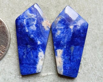 Sodalita azul ~~ Sodalita de súper calidad, tamaño >> 31x16x3 MM y pares a juego de 36 quilates Cabujón de sodalita, cabujón de piedras preciosas para hacer joyas!!!