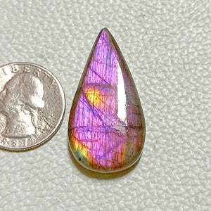 100% Natural  Purple Labradorite, Pear Shape Healing Crystal Purple Labradorite, Purple Labradorite For Jewelry Size:- 39x19x6 MM !!!