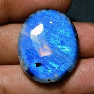 Very HIGH Quality ~ Unique Blue Flash Rainbow Moonstone Oval Shape Cabochon Size:- 28x23x7 MM Top Moonstone Gemstone Use For Jewelry.!!