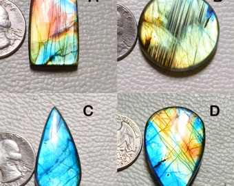 Cabochon in labradorite viola naturale al 100%, pietra preziosa sfusa polacca su entrambi i lati, labradorite multi per la creazione di gioielli !!!