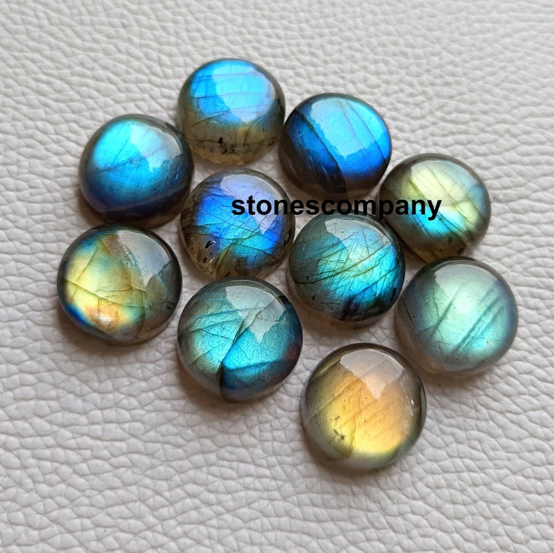 Cabochon in labradorite da 5-30 mm, cabochon in labradorite di forma rotonda, retro piatto, cabina 5,6,7,8,9,10,11,12,13,14,15,16,17,18,19,20,25, Misure 30mm immagine 3