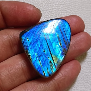 AAA Quality Blue Labradorite Jewelry Making loose Gemstone Stone Natural Blue Labradorite Cabochons Handmade And hand polished.