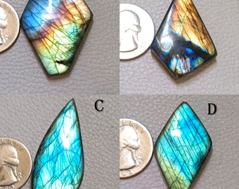 Labradorite di qualità eccellente Labradorite fatta a mano Cabochon Pietra preziosa sciolta per la creazione di gioielli, Mix Forma Labradorite Multi pietra preziosa appariscente