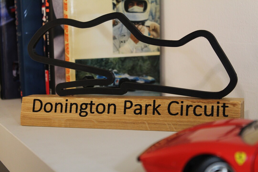 DONINGTON PARK Racing Circuit Mounted on Hardwood Plinth Large - Etsy
