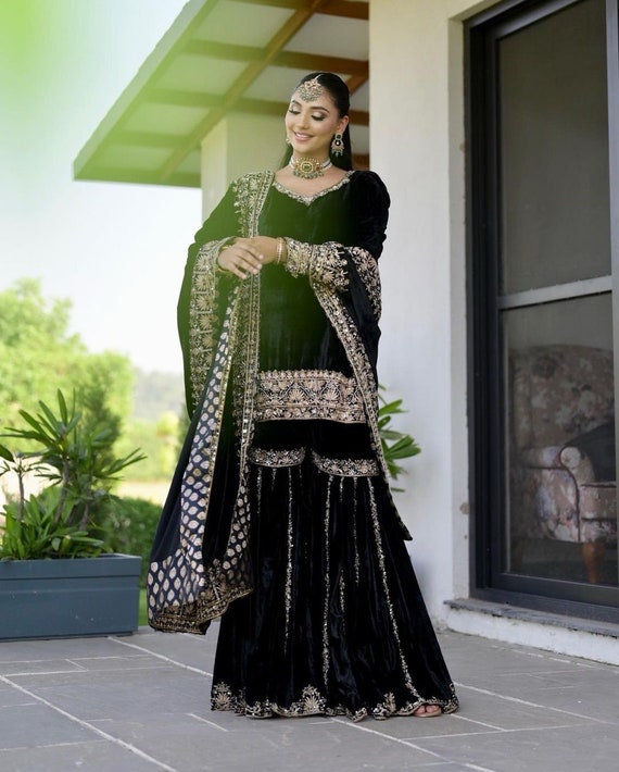 Elegant Celebrity Look Velvet Kurti Pant,trendy Heavy Blue Partywear  Readymade Velvet Kurta,women Winter Wear Indian Ethnic Wedding Suit -   Canada