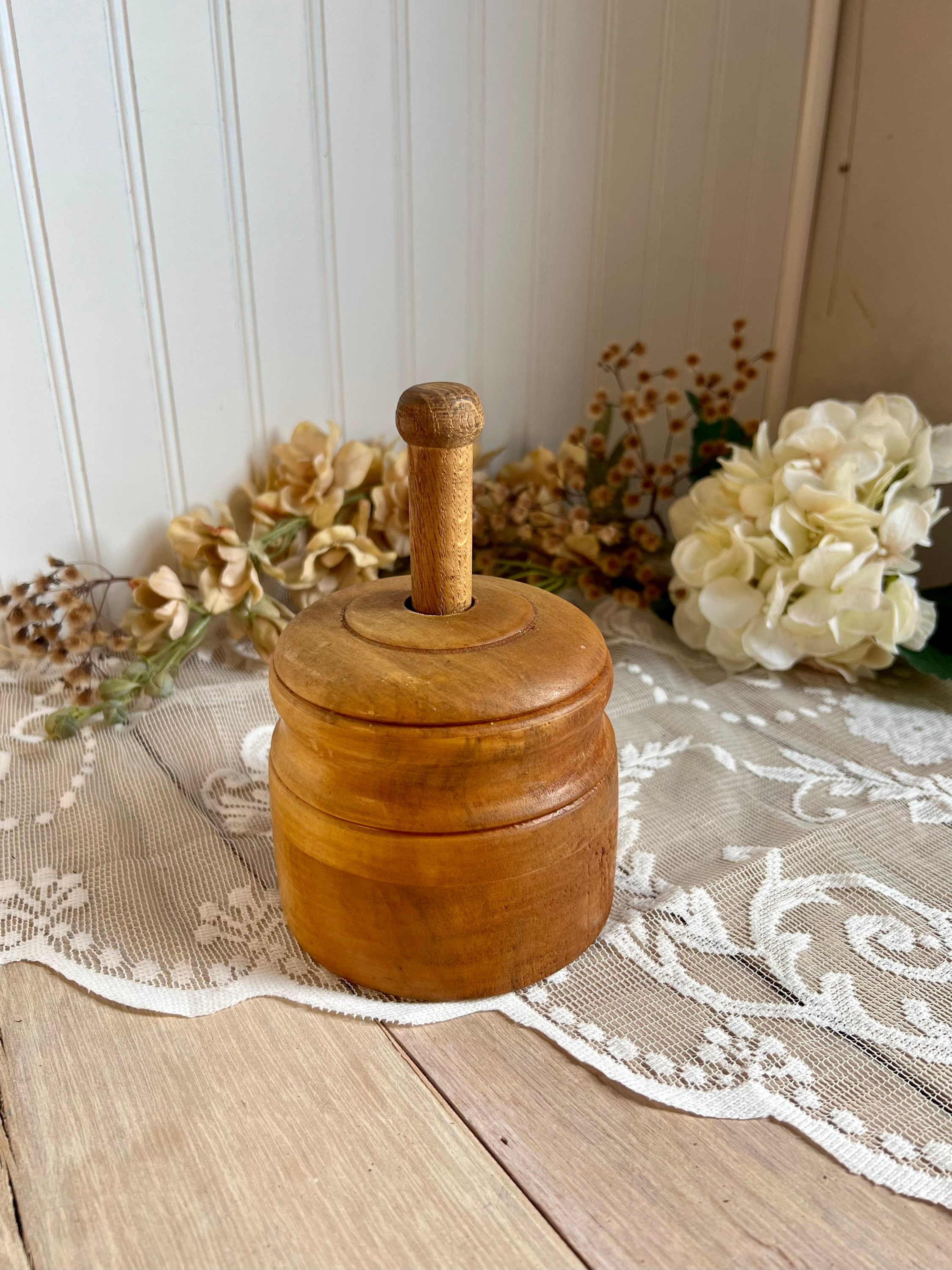 Traditional Polish Dainty Flower Wooden Butter Mold