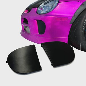DTMOTO Black Tail Lights For 2003-2005 Dodge Neon Sedan – Pair Left & Right