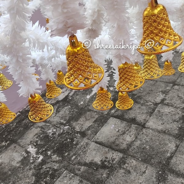 Phoolon ki Chaddar White Jasmine With Bells Canopies Traditional Indian/Punjabi/Pakistani/Wedding Bridal Entry With Trendy Decorative Lily