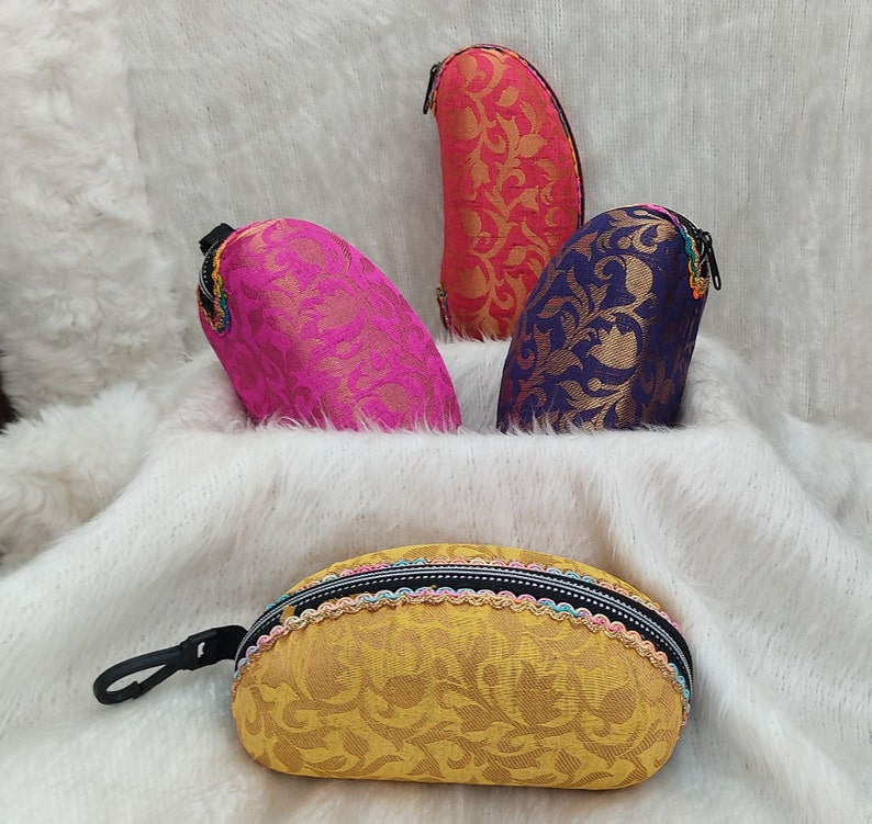 Glasses Case Airtag Holder Personalized Eyeglass Case Etsy