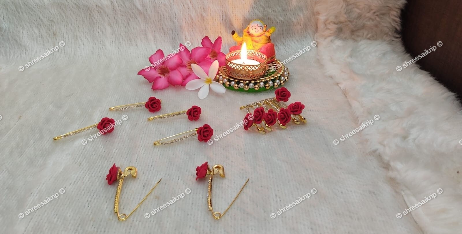 Saree safety outlet pins online