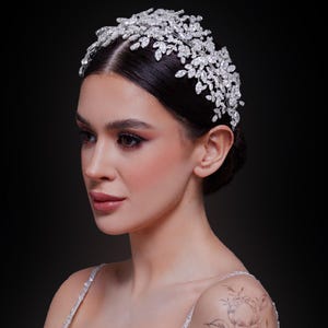Swarovski Zircon luxury Headpiece, Bride crown, Bridal Tiaras, Silver , Weddings , Engagement Crowns, Crystal Crowns ,Hair Accessories
