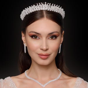 Swarovski Zircon luxury Headpiece, Bride crown, Bridal Tiaras, Silver , Weddings , Engagement Crowns, Crystal Crowns ,Hair Accessories