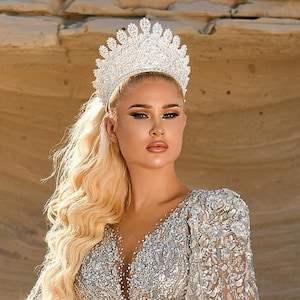 Swarovski crystal luxury Headpiece, Bride crown, Bridal Tiaras, Silver , Weddings , Engagement Crowns, Crystal Crowns ,Hair Accessories