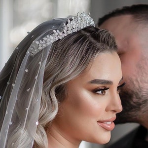 Swarovski crystal tiara, silver crystal wedding tiara, royal crown, tiara for bride, crystal wedding tiara, silver crown tiara