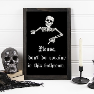Gothic Skeleton Bathroom Print: Funny Goth Wall Art (5x7)