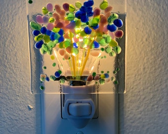 Fused Glass Flower Bouquet Nightlight, Handmade Nightlight,  Mother's Day, Valentine's Day