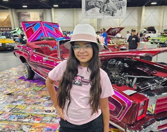 Muszka dla dzieci Felix | Felix Charlie Brown | Lowrider | Odzież uliczna dla dzieci | Odzież Chicano | Odzież Lowrider | Styl Lowrider | Koszulki Chevrolet | Koszulki Impala | Kot Felix