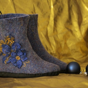 Chausson de bottes feutre sale