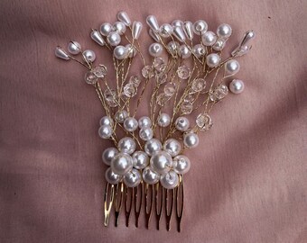 Bridal hair comb, Crystal wedding comb Gold, pearl wedding hair comb, handmade headpiece