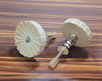 Round Wood Carving Drawer Pull: Geometric Cabinet Knob