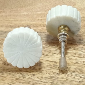 Beautiful White Stone Brass Knob | Pull Handle | Drawer Knob | Furniture Knob | Cabinet Knob | Gold | Natural Stone | Brass Handle